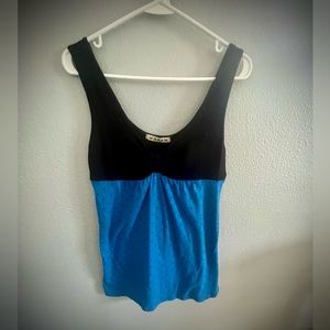 Flattering blue/black top